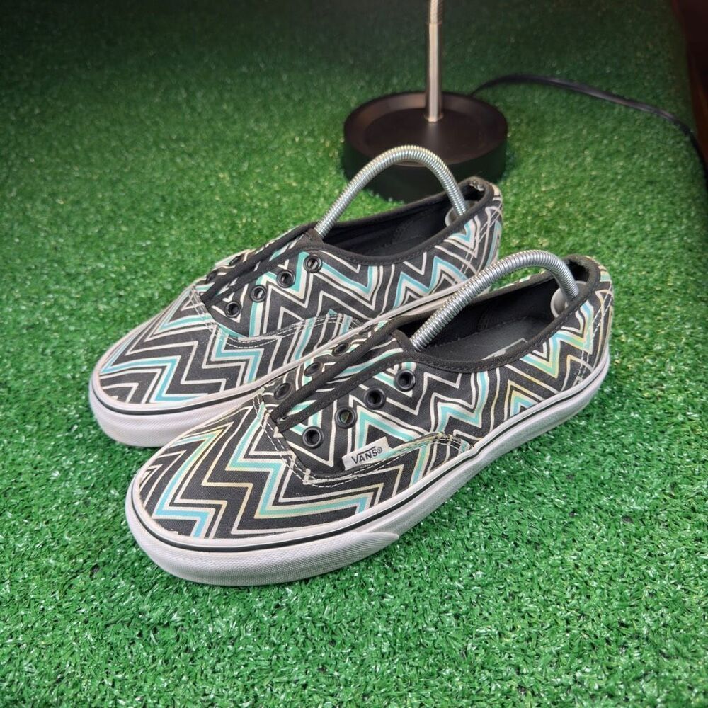 VANS OFF THE WALL -